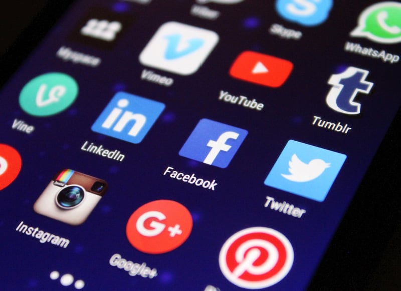 Social media clues